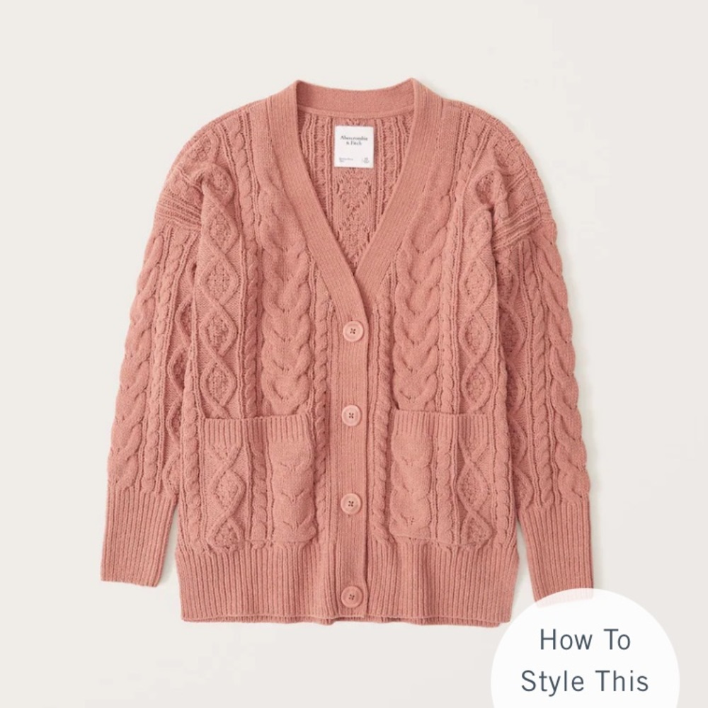 Abercrombie and Fitch Chenille legging friendly cardigan